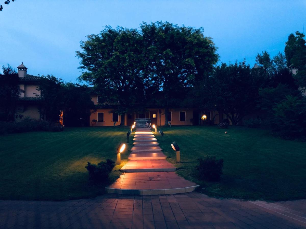 Opera Deluxe Bed and Breakfast Ραβένα Εξωτερικό φωτογραφία
