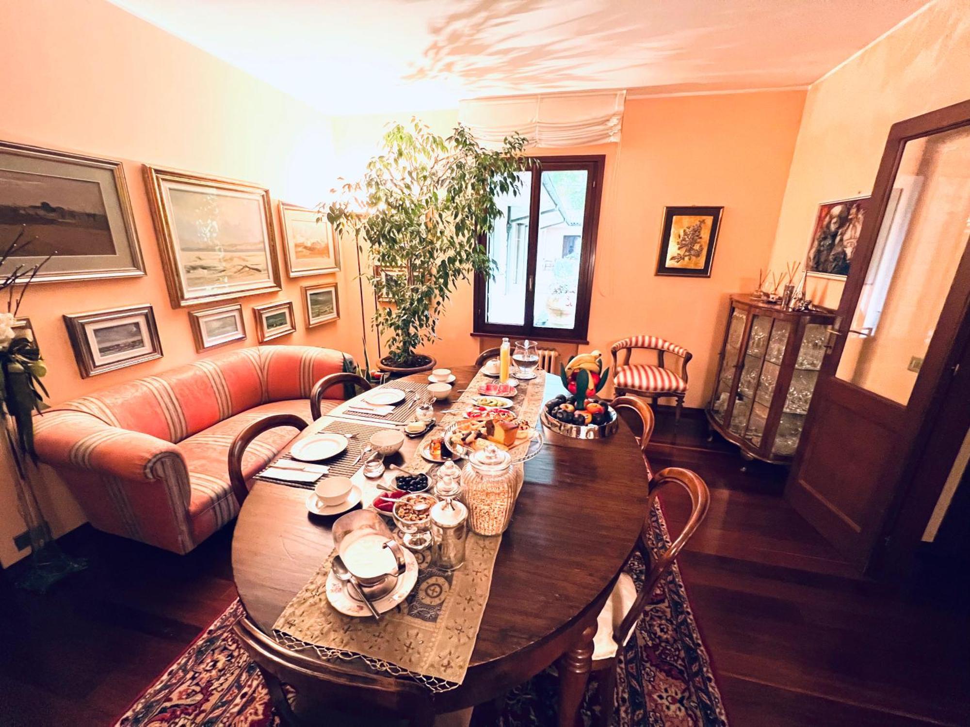 Opera Deluxe Bed and Breakfast Ραβένα Εξωτερικό φωτογραφία